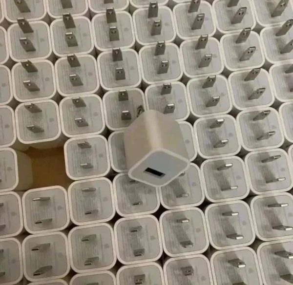 Iphone Fast Charger ( pallet with 150 units)