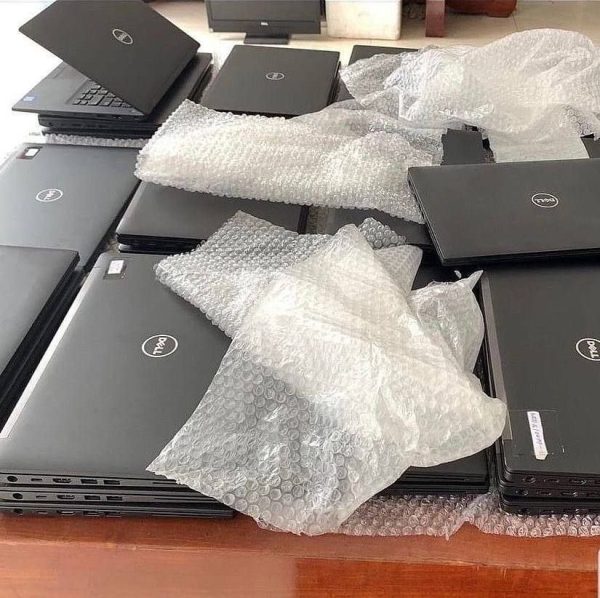 DELL LAPTOPS    (20 pieces per pallet)