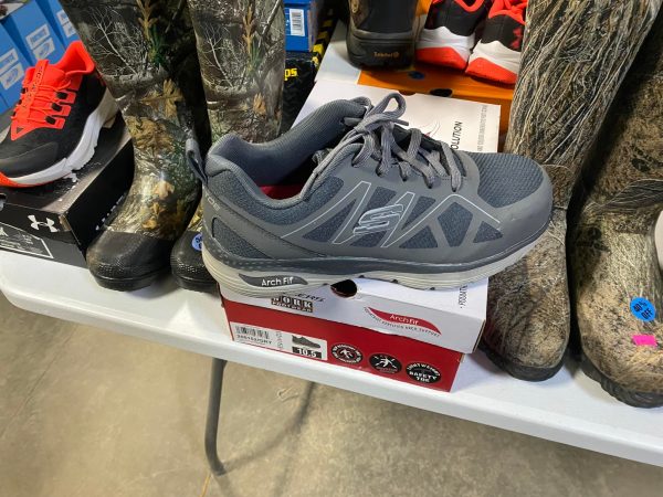 Mixed Shoes Liquidation Pallet